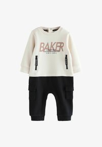 Набор одежды