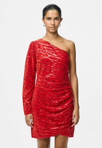 Коктейльное платье