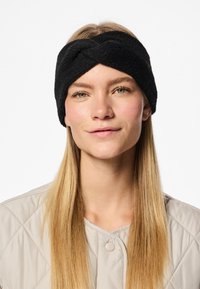 Головной убор Головной убор