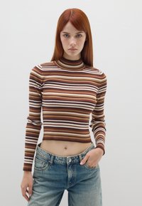 Пуловер в полоску Пуловер в полоску