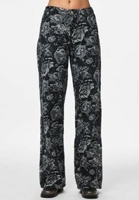 Широкие брюки