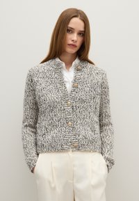 Кардиган Кардиган