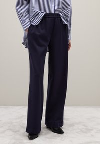 Брюки Брюки