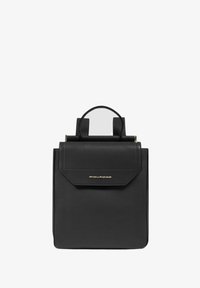 Кожаный рюкзак