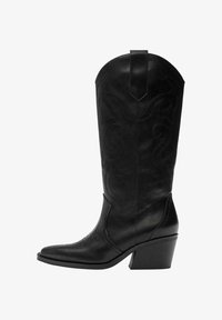 Ковбойские сапоги