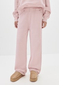 Спортивные штаны Спортивные штаны