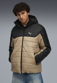 Зимняя куртка