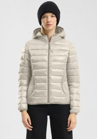 Зимняя куртка Зимняя куртка