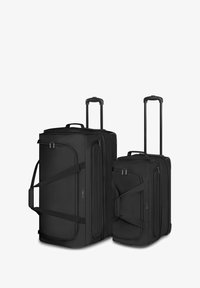 Набор чемоданов Набор чемоданов