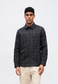 Рубашка Рубашка