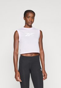 Спортивный топ