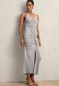 Платье макси