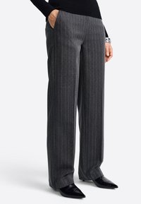 Прямые брюки