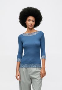 Майка с рукавом три четверти