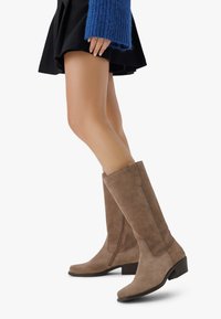 Сапоги Сапоги