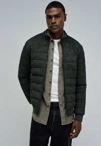 Зимняя куртка