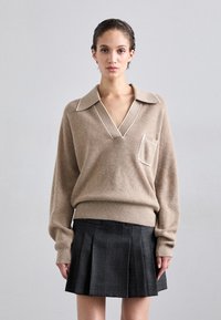 Пуловер Пуловер