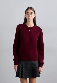 Пуловер Пуловер