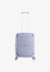 Чемодан на колесах