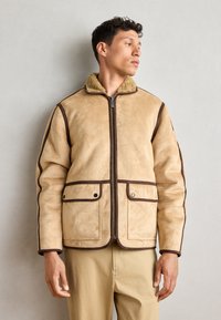 Кожаная куртка Кожаная куртка