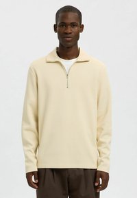 Футболка Футболка