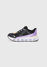 Кроссовки Кроссовки