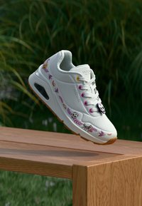 Сникерсы Сникерсы