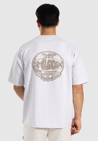 Спортивная майка