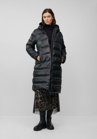 Пуховое пальто