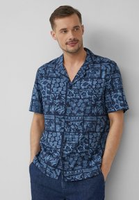 Рубашка с коротким рукавом