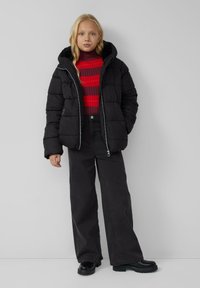 Пуловер Пуловер