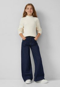 Пуловер Пуловер