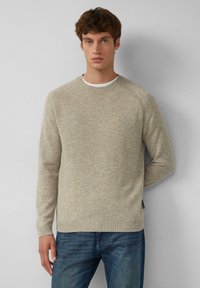 Пуловер Пуловер