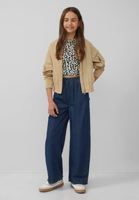 Футболка Футболка