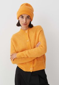 Головной убор Головной убор