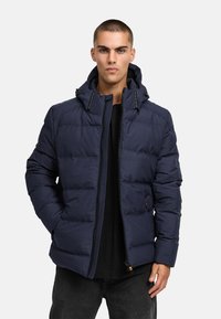 Зимняя куртка Зимняя куртка