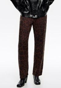 Широкие брюки Широкие брюки