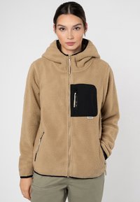 Флисовая куртка