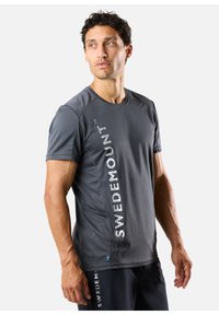 Спортивная майка