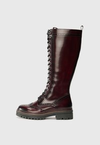 Сапоги на шнуровке