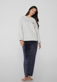 Пижама Пижама