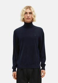 Водолазка Водолазка