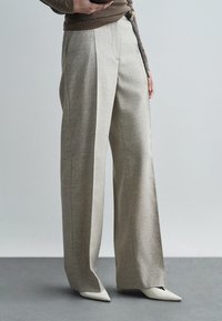 Широкие брюки