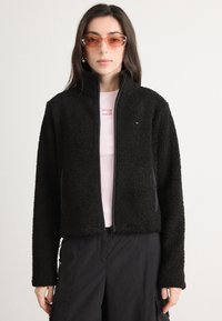 Флисовая куртка