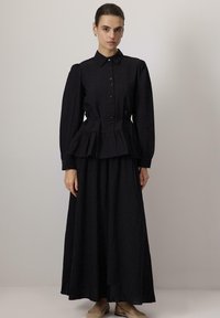 Длинная юбка