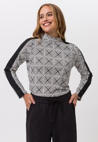 Майка Майка