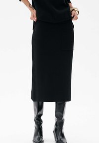 Юбка-карандаш