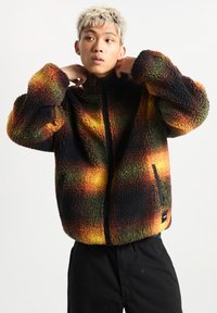 Флисовая куртка Флисовая куртка