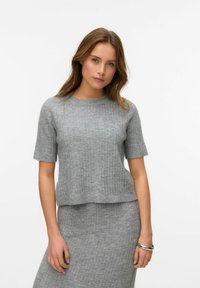 Футболка Футболка