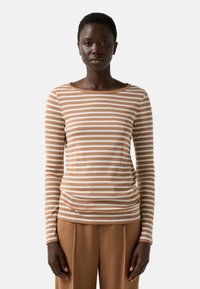 Лонгслив Лонгслив